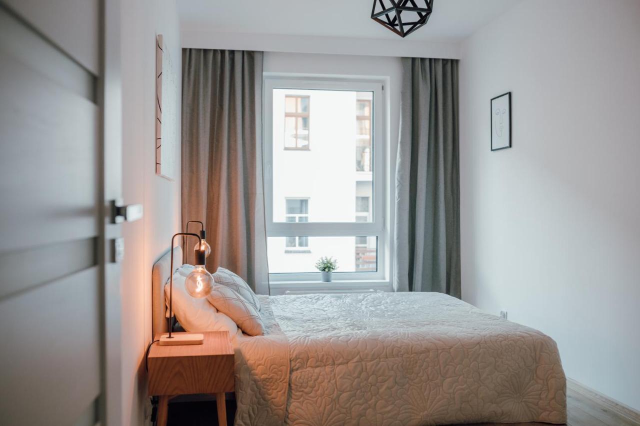 Zlote Apartamenty 36 Legnica Extérieur photo