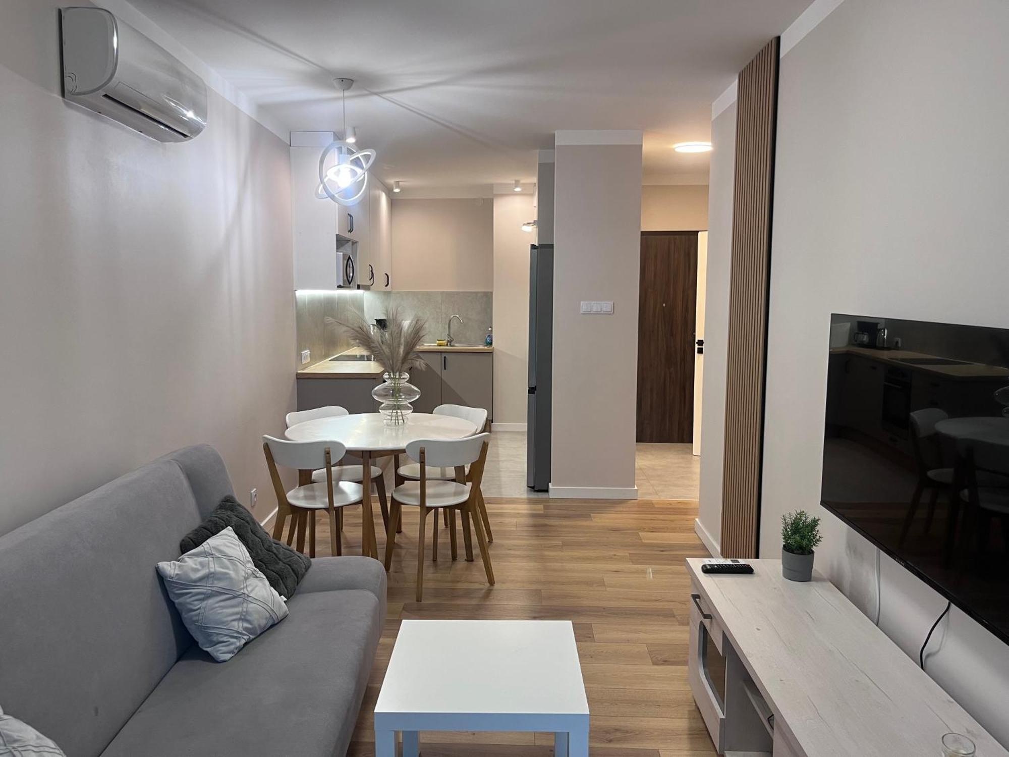 Zlote Apartamenty 36 Legnica Extérieur photo